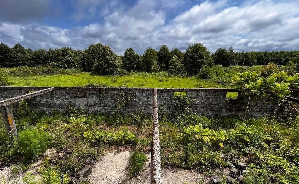 Plot of land in Ureki