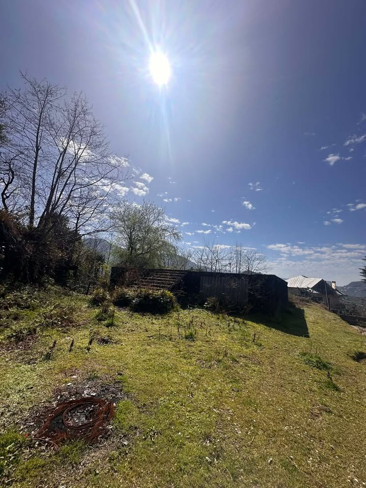 Plot of land in Agara