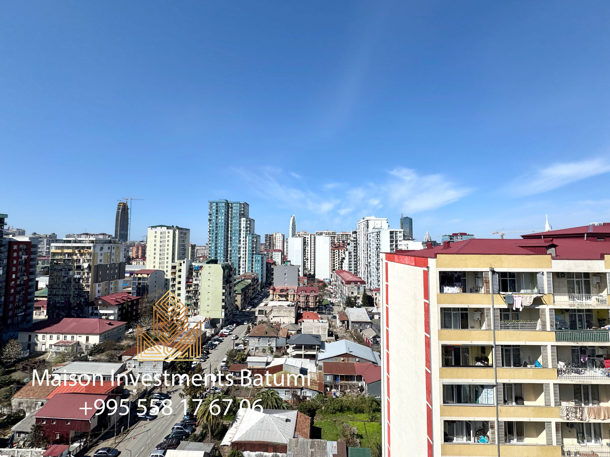 Three rooms apartment in old part of Batumi