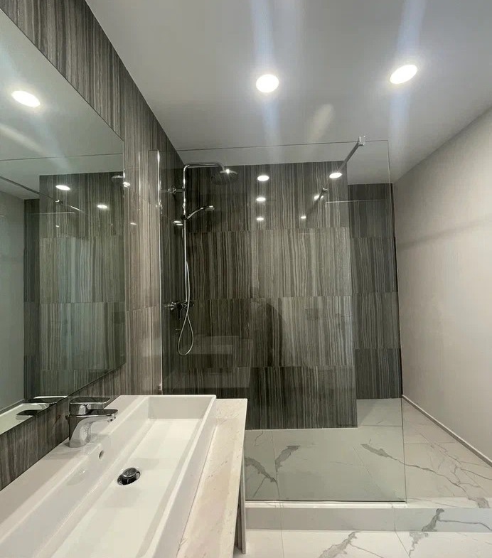 Three rooms apartment in Hilton