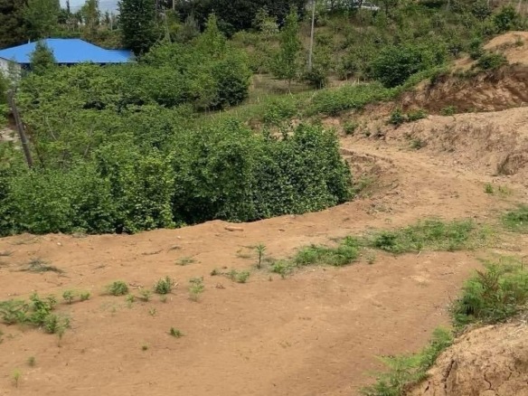 Plot of land in Tkhilnari