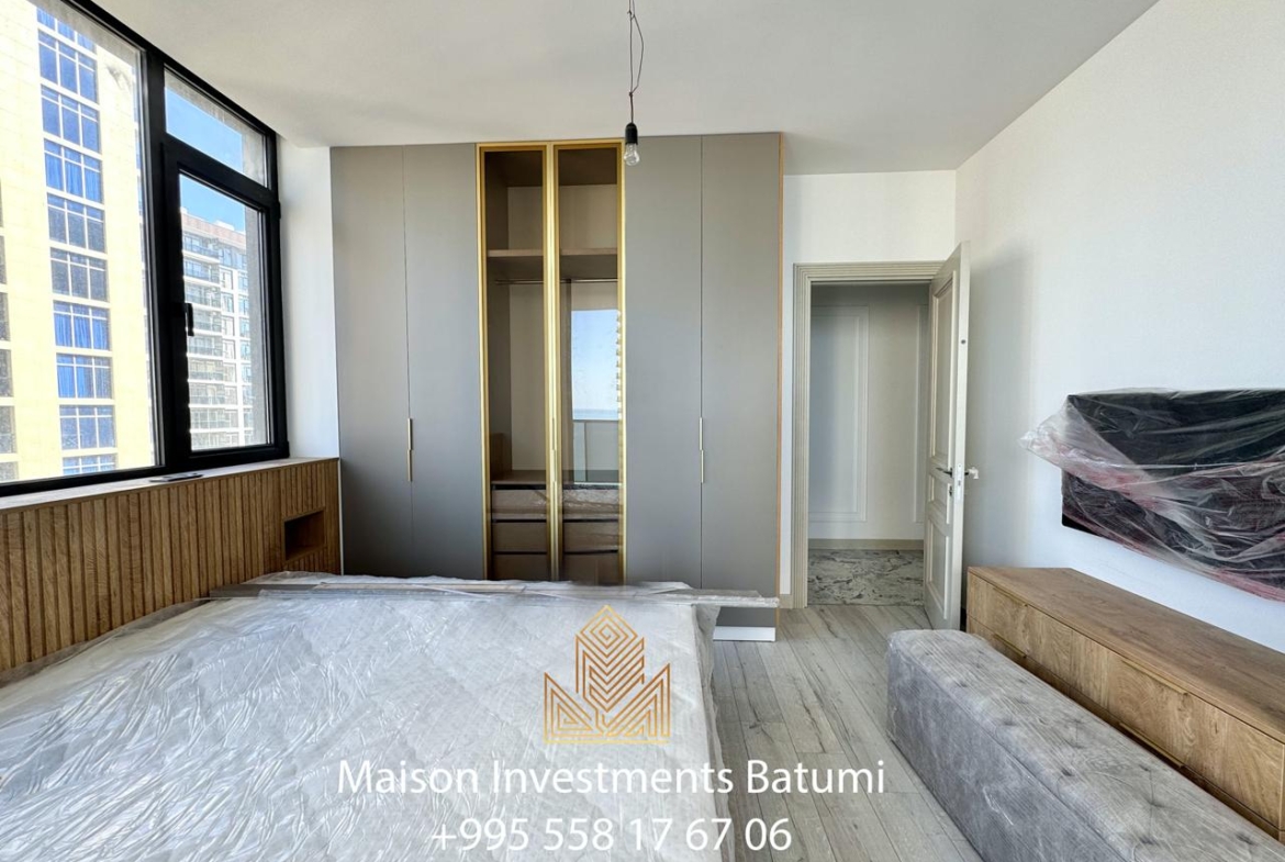 Three rooms apartment in Aisi