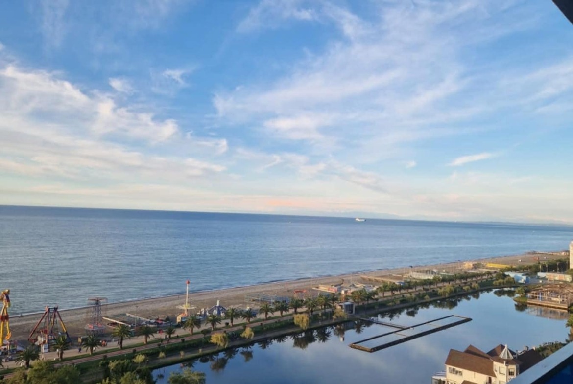 Three rooms apartment in Orbi city
