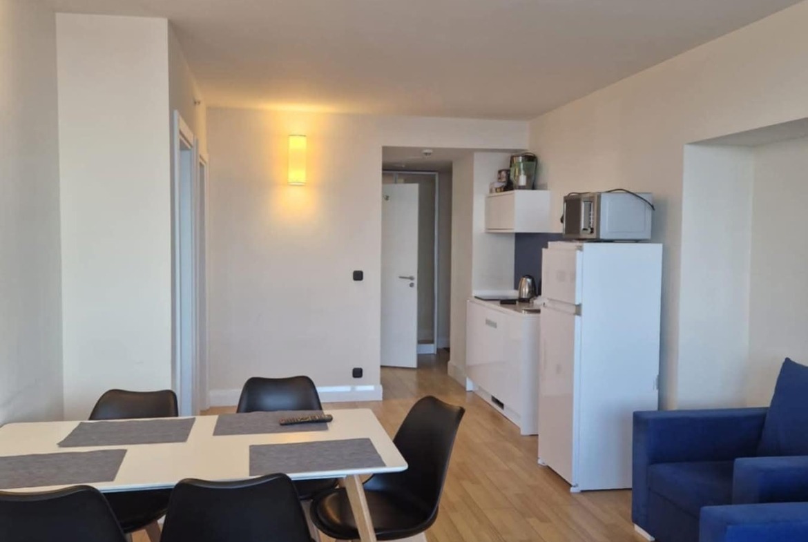 Three rooms apartment in Orbi city