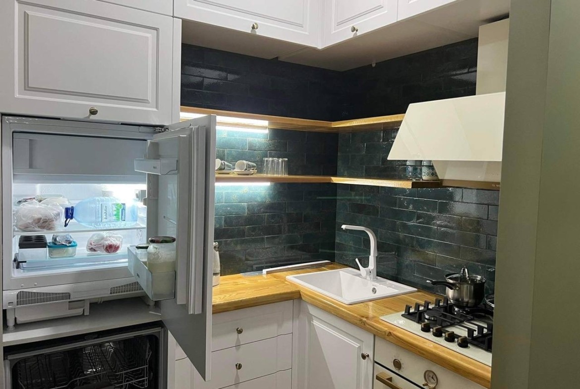 Two rooms apartment in Dar Building