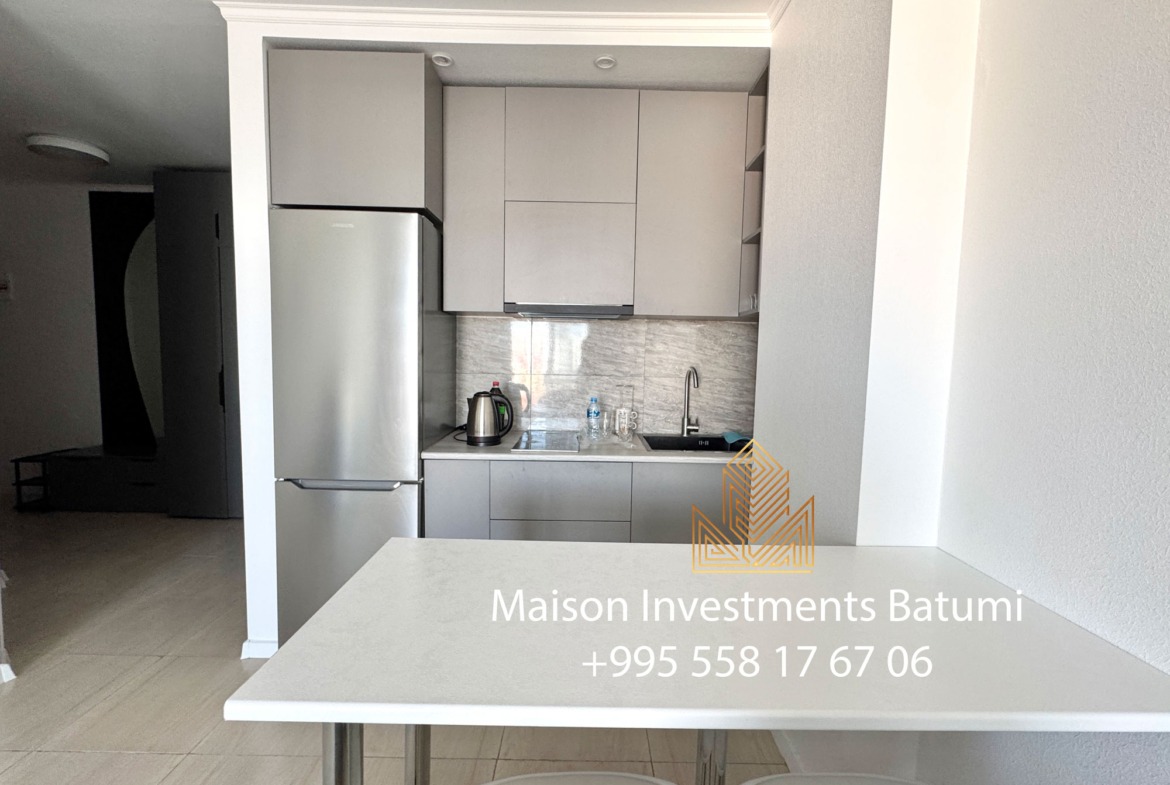 Three rooms apartment in old part of Batumi