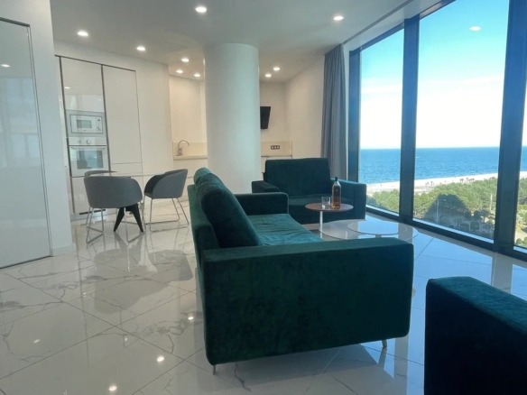 Three rooms apartment in Hilton