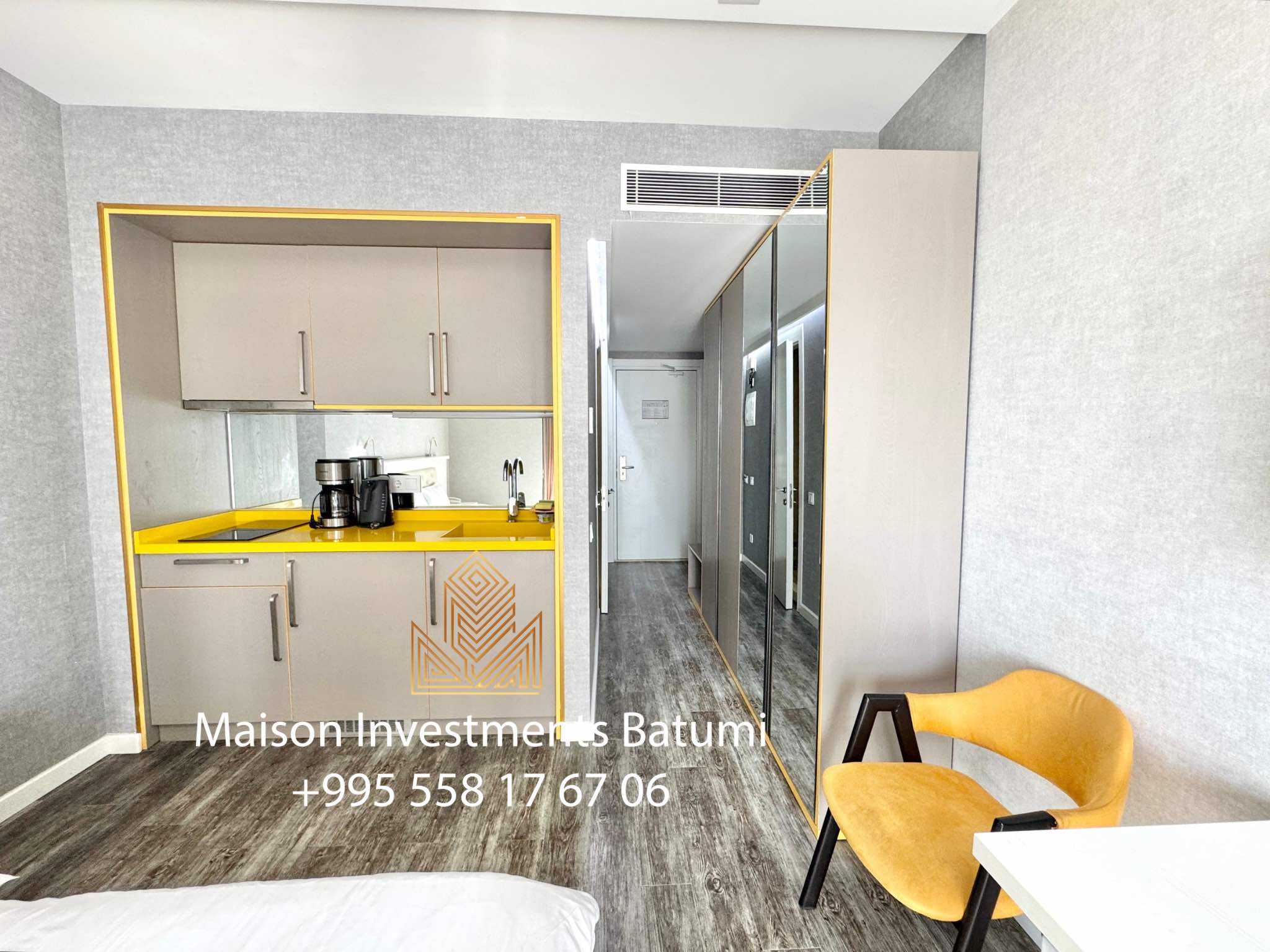 Studio for sale in Alliance Palace