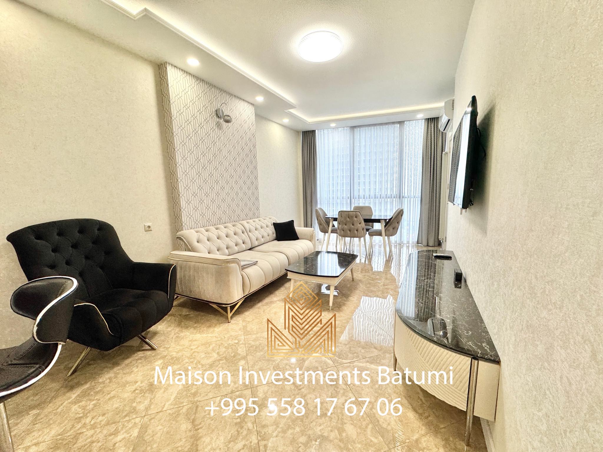 Two rooms apartment in New Wave