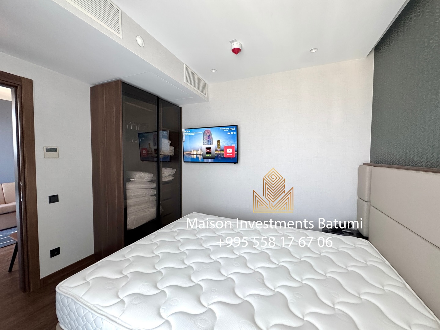 Two rooms apartment in Alliance Privilege