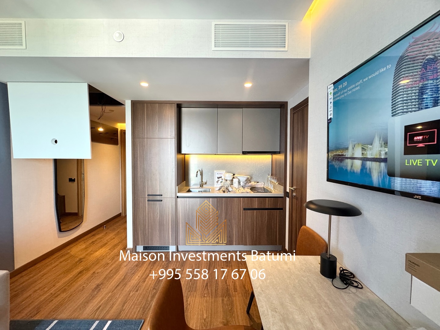 Two rooms apartment in Alliance Privilege