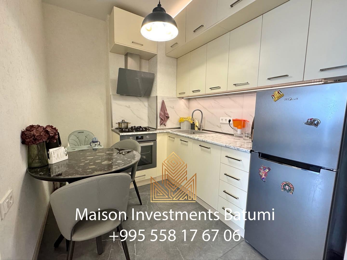 Three rooms apartment for sale in Intourist Residence