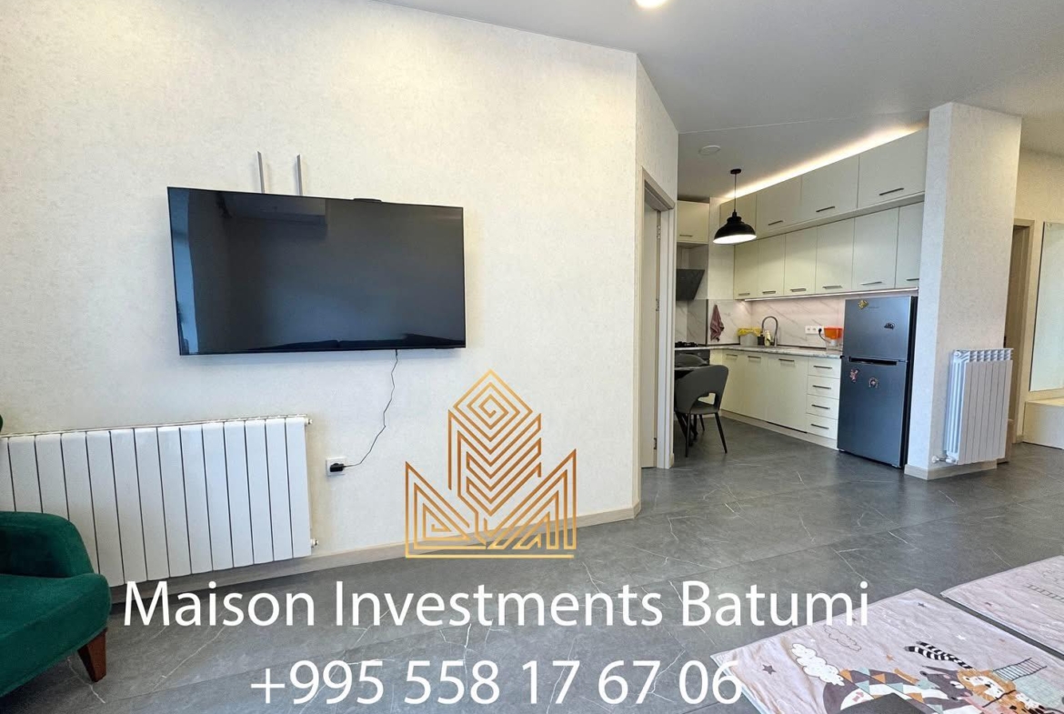 Three rooms apartment for sale in Intourist Residence