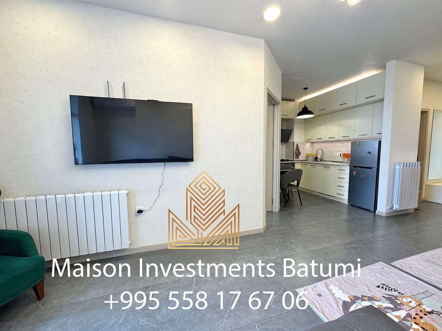 Three rooms apartment for sale in Intourist Residence