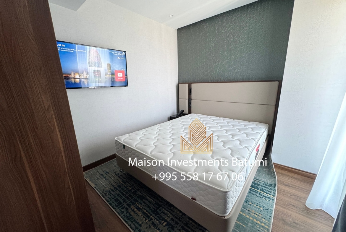 Two rooms apartment in Alliance Privilege