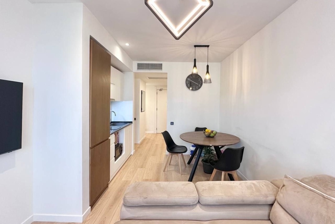 Two rooms apartment in White sails