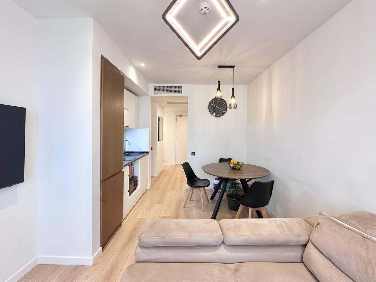 Two rooms apartment in White sails