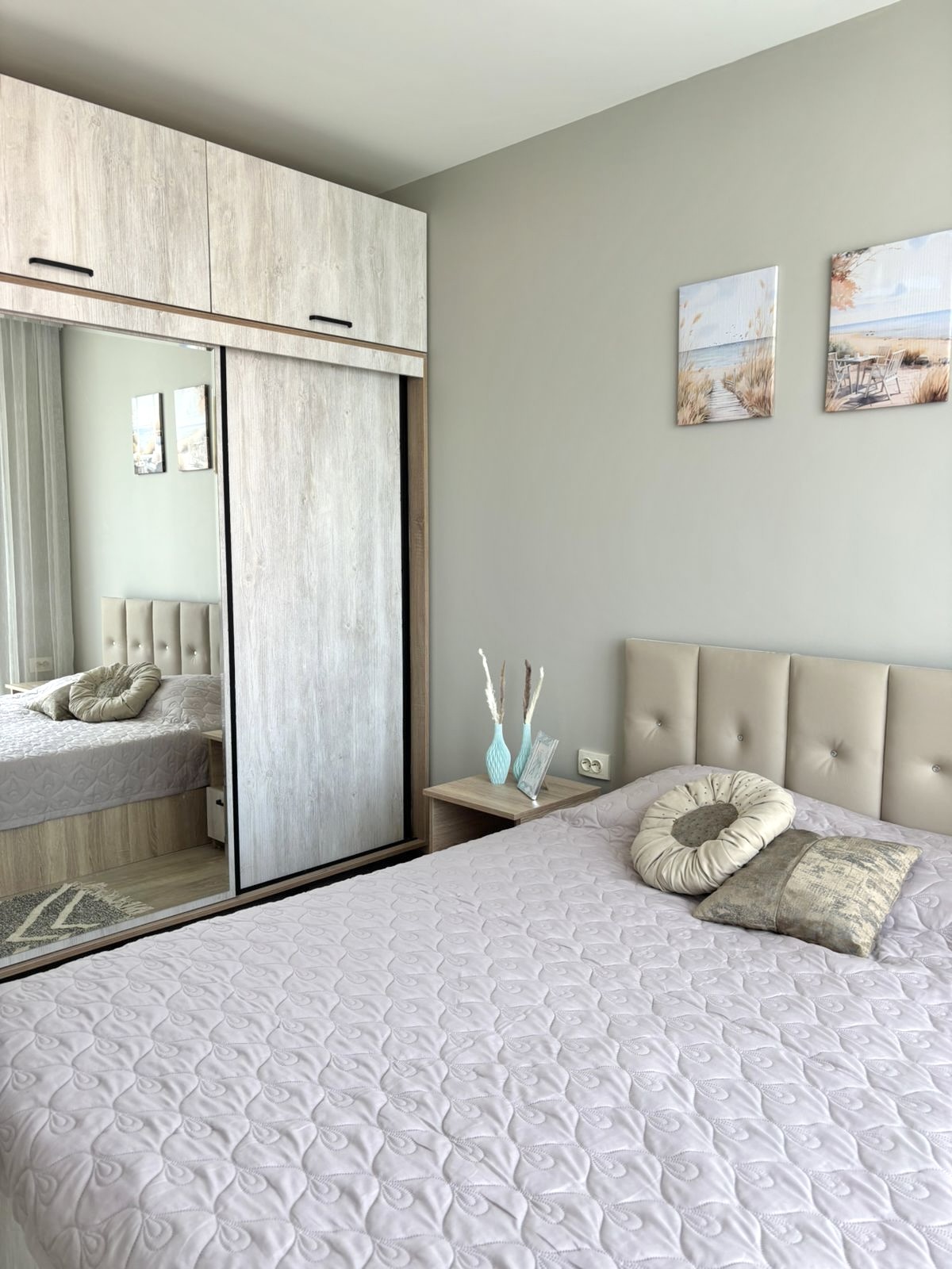 Three rooms apartment in New Boulevard