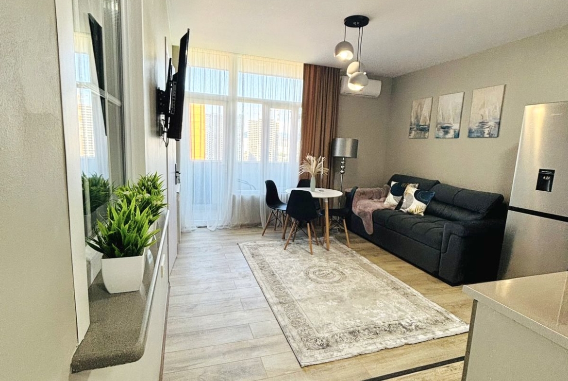 Three rooms apartment in New Boulevard