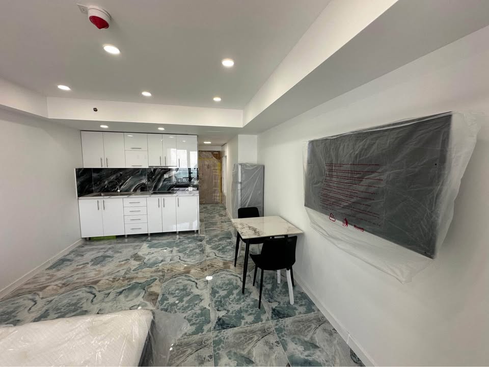 Studio for sale in Alliance Privilege
