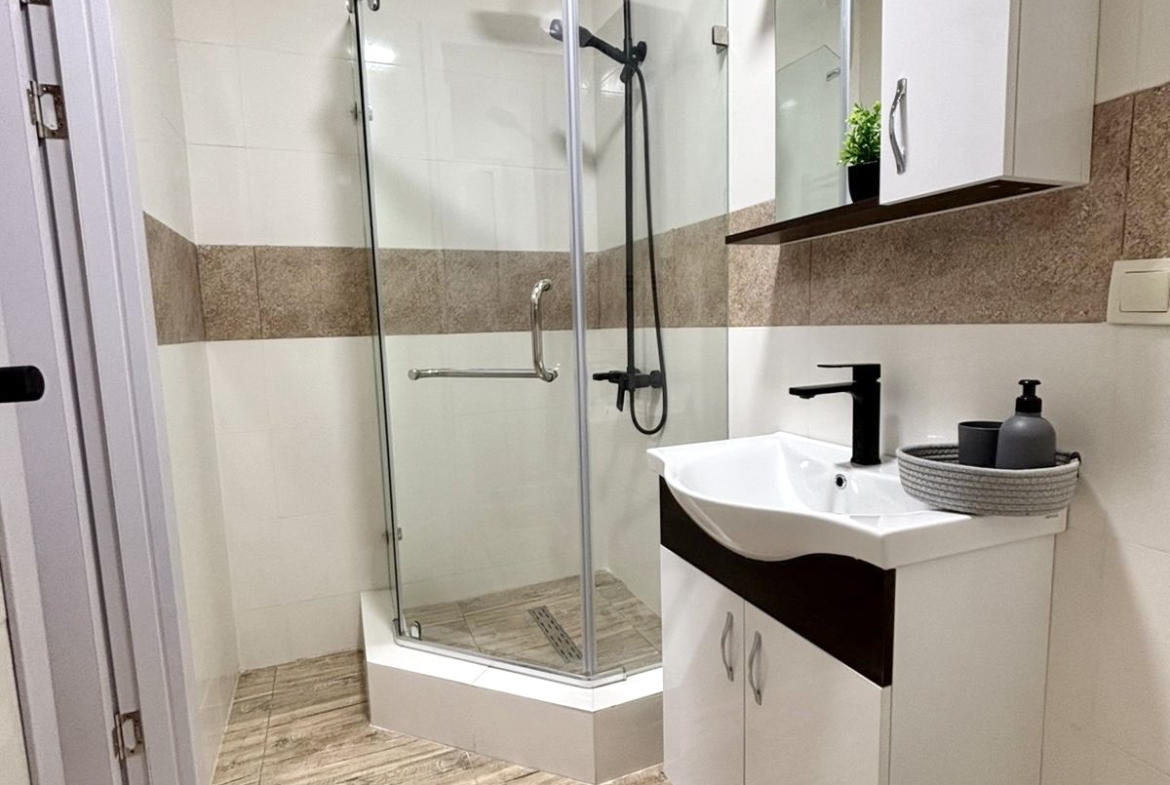 Three rooms apartment in New Boulevard