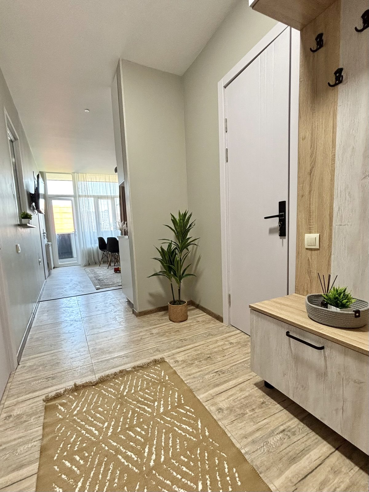 Three rooms apartment in New Boulevard