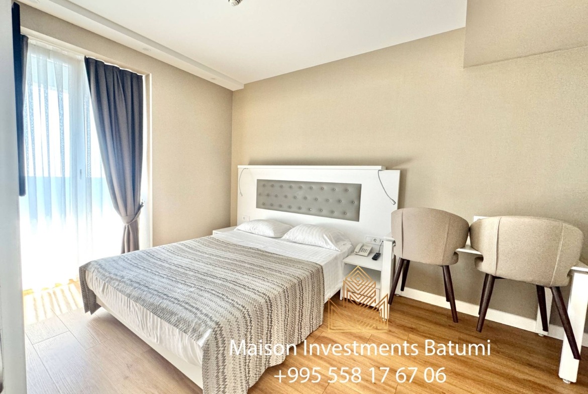 Two rooms apartment in Alliance Palace