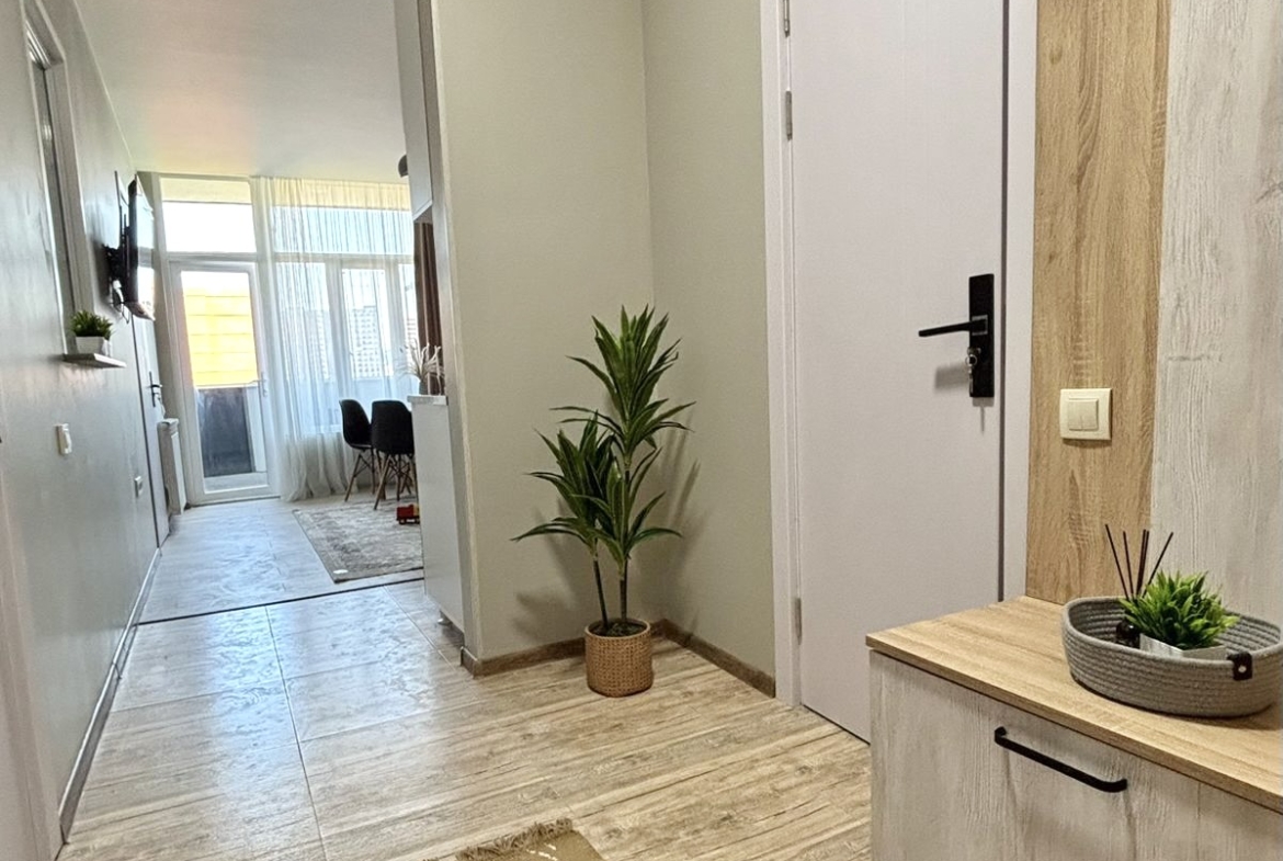 Three rooms apartment in New Boulevard