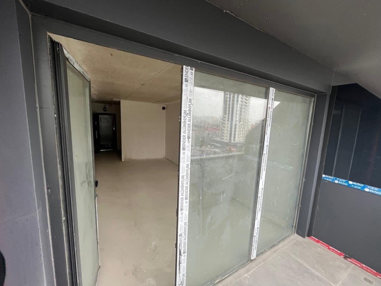 539901611_704497209314687_7406202828696454783_n Studio for sale in Blue Sky Tower
