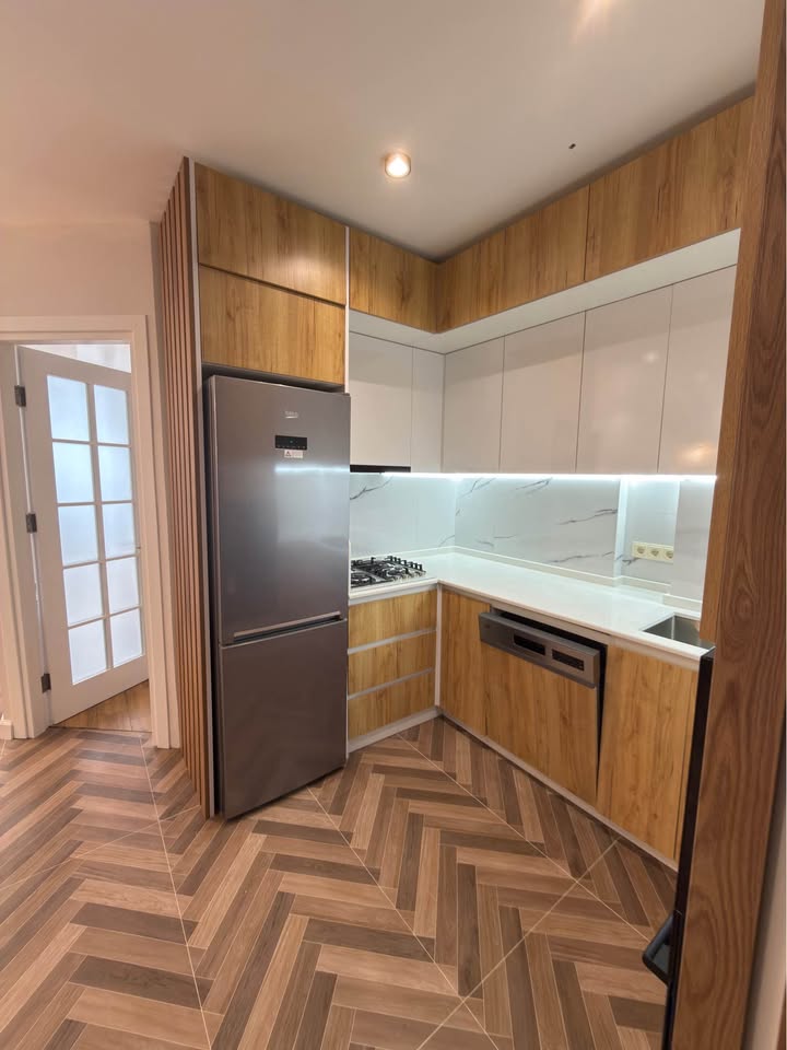 Three rooms apartment on Inasaridze street