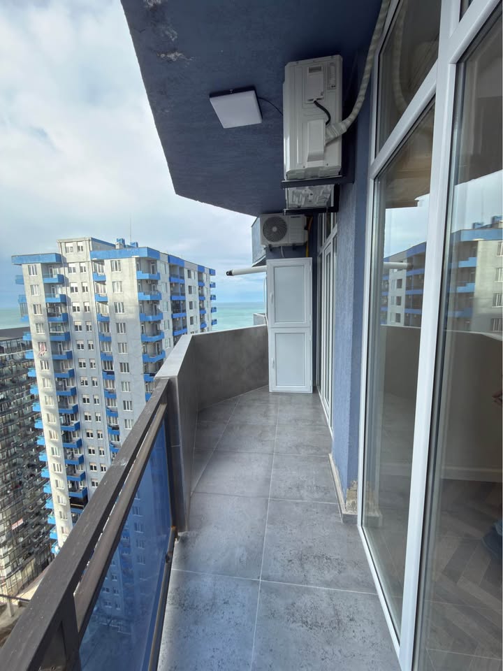 Three rooms apartment on Inasaridze street