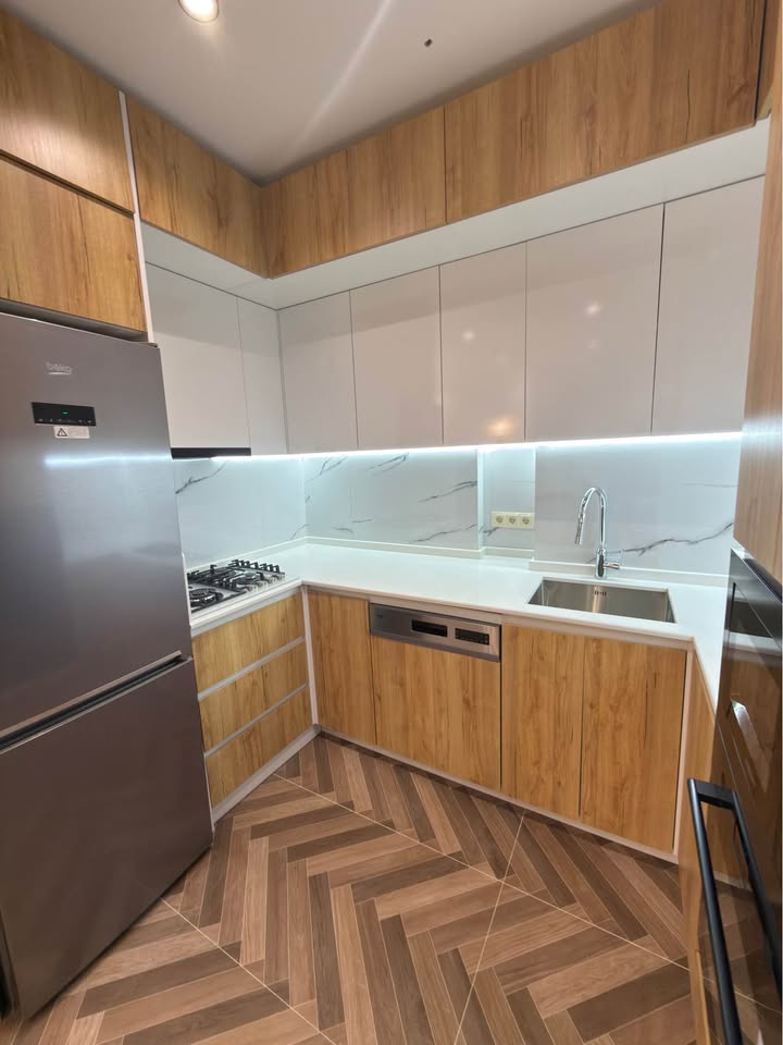 Three rooms apartment on Inasaridze street