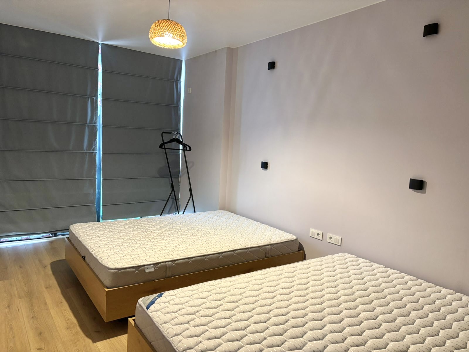 Three rooms apartment in New Line