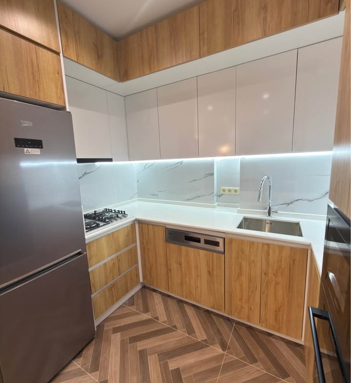 Three rooms apartment on Inasaridze street