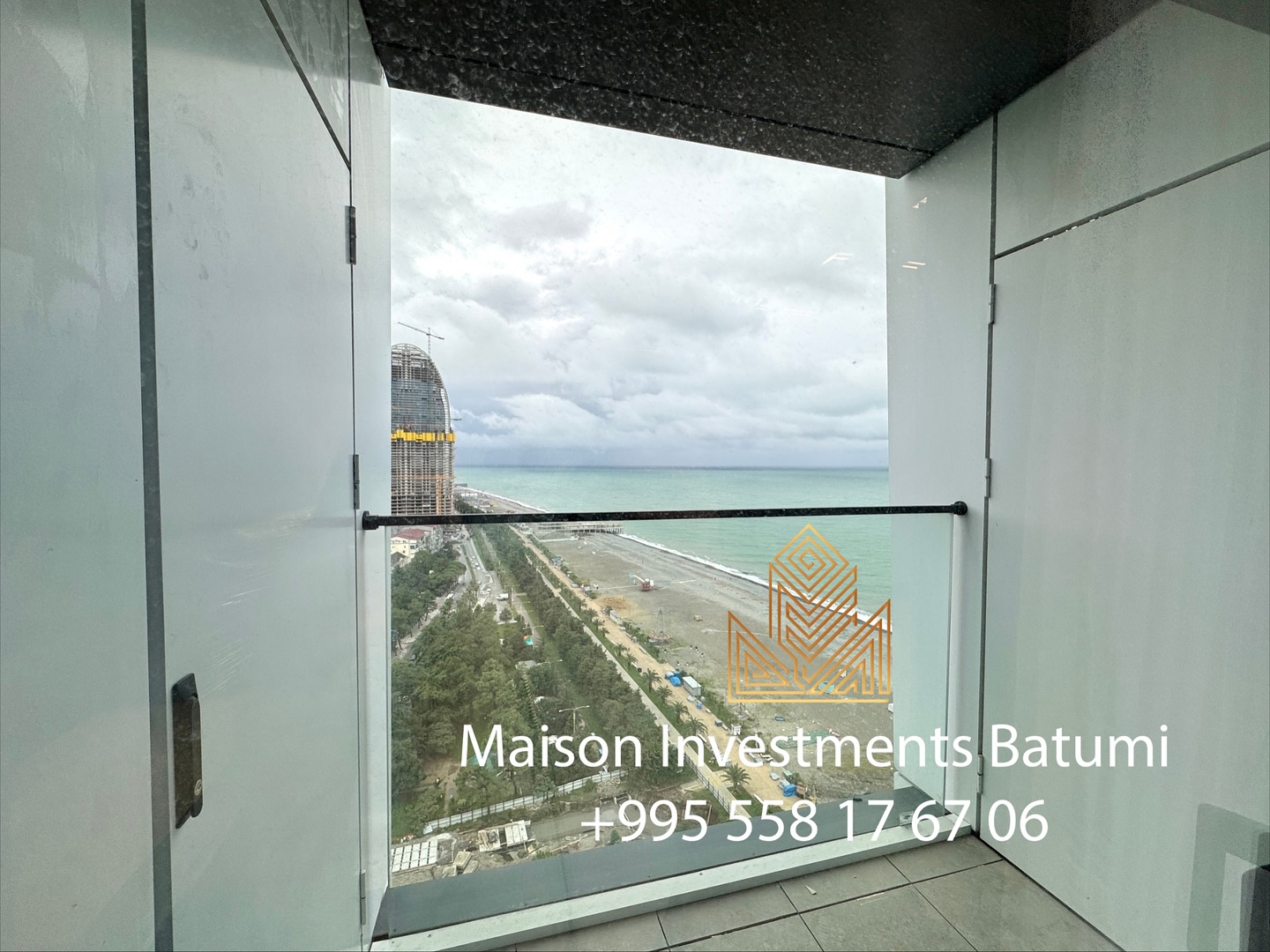 565374602_17967749450974310_2362530818623991844_n Two room apartment in Alliance Privilege