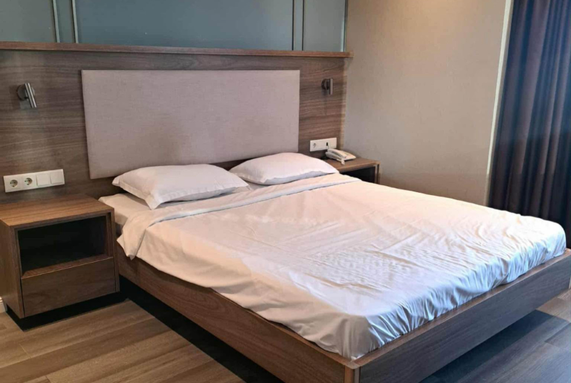 Studio for sale in Alliance Palace
