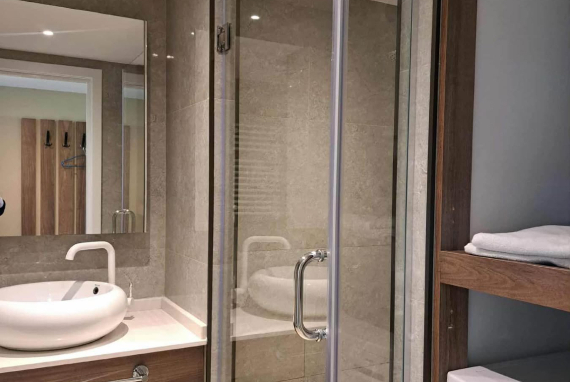 Studio for sale in Alliance Palace