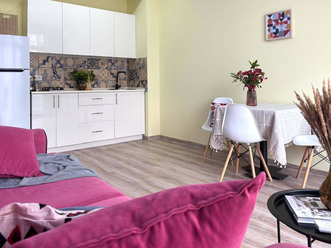 Two room apartment in Avangard
