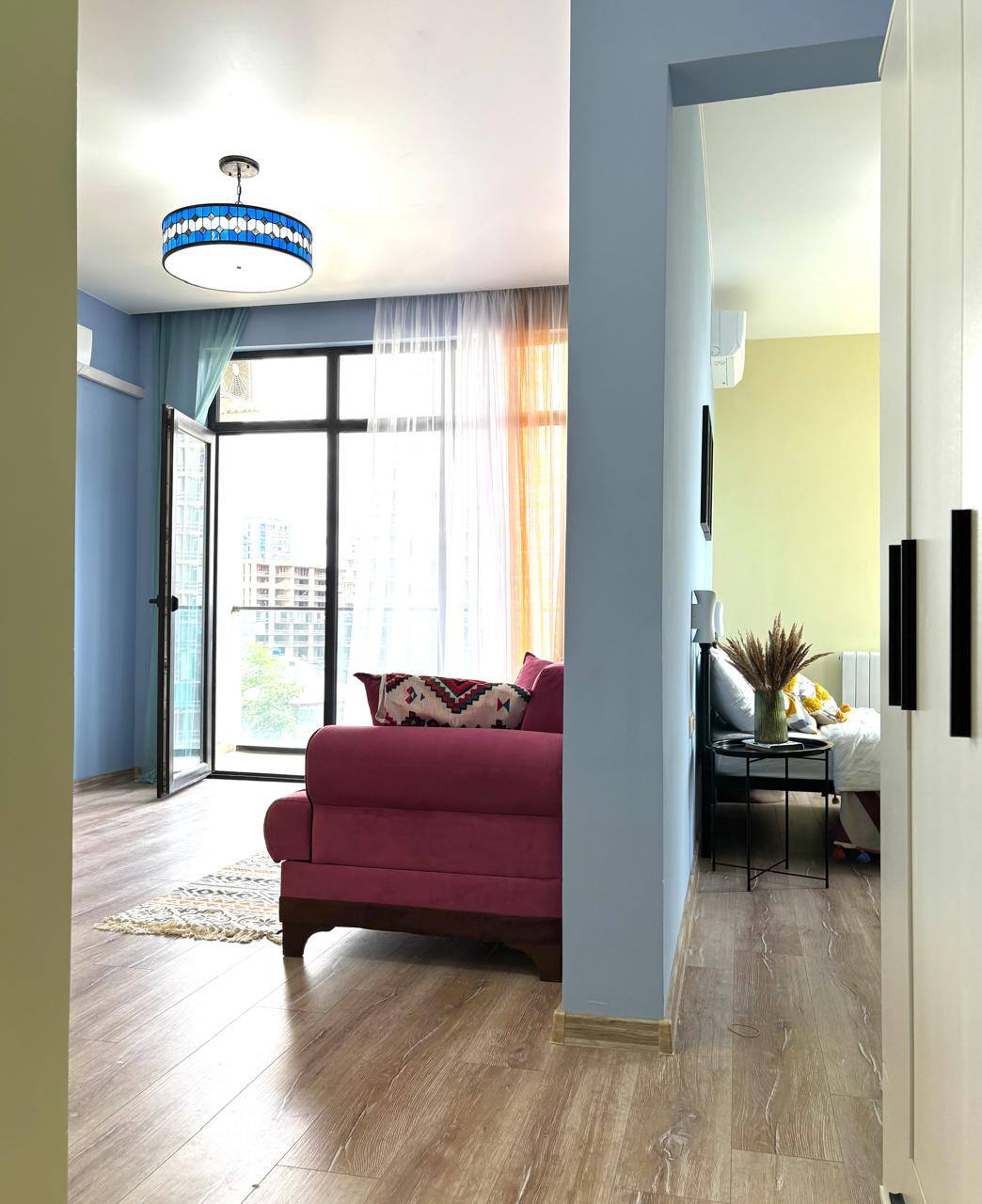 Two room apartment in Avangard