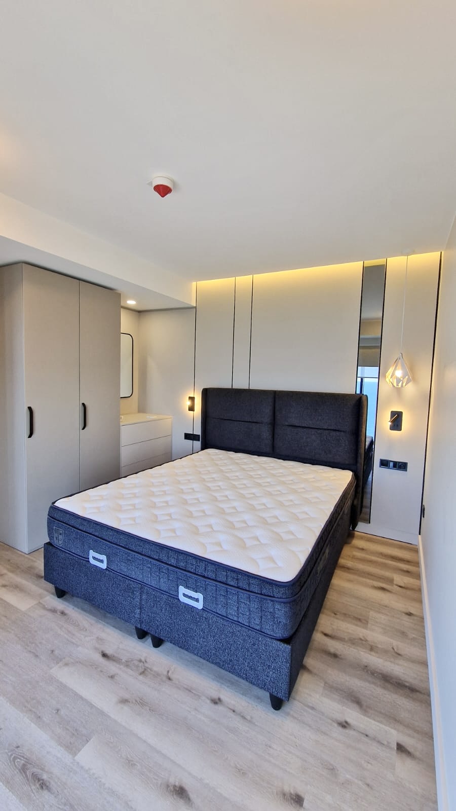 6777347d-1a49-414c-8ed8-beb04184f8b5 Two room apartment in Alliance Privilege