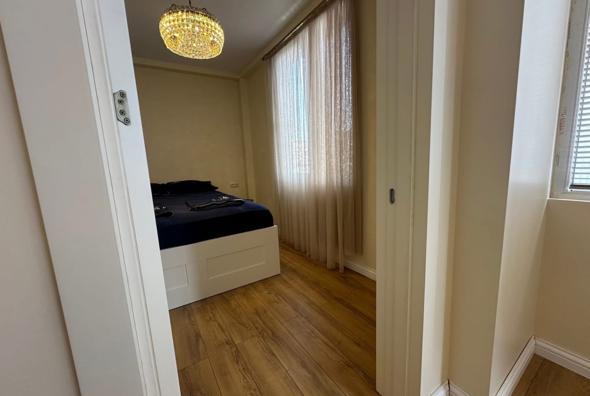 Three room apartment in Old part of Batumi