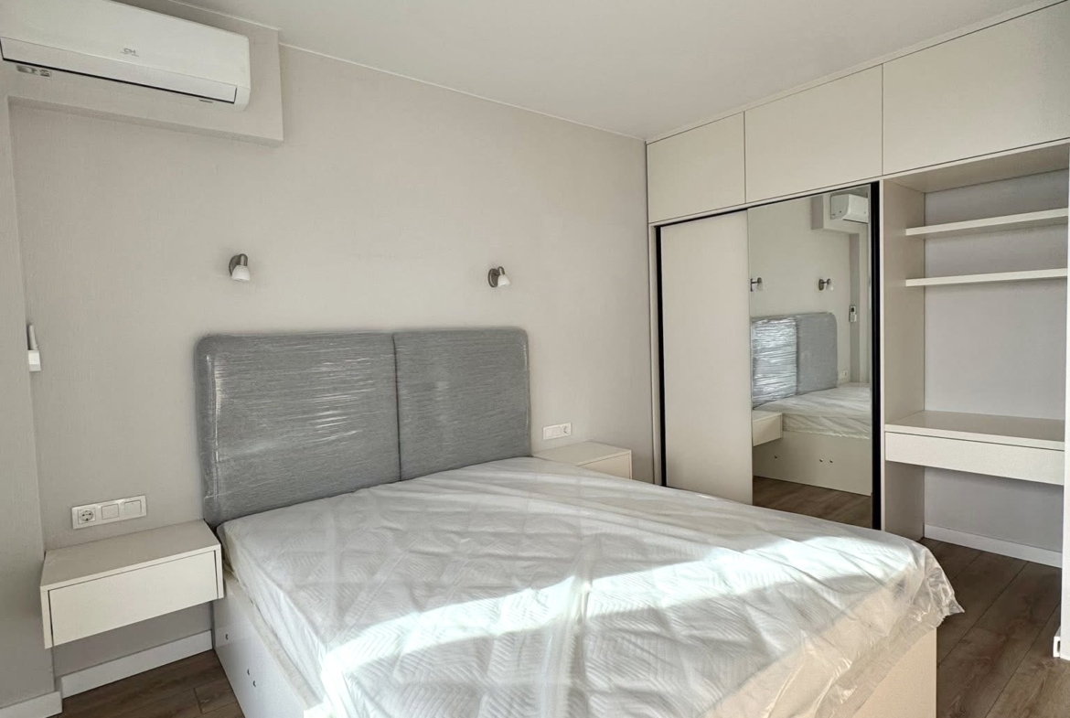 Three room apartment in Calligraphy Towers