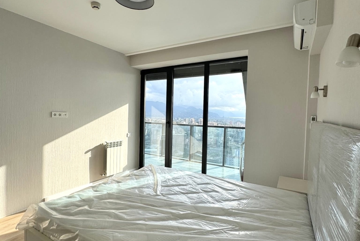 Three room apartment in Calligraphy Towers
