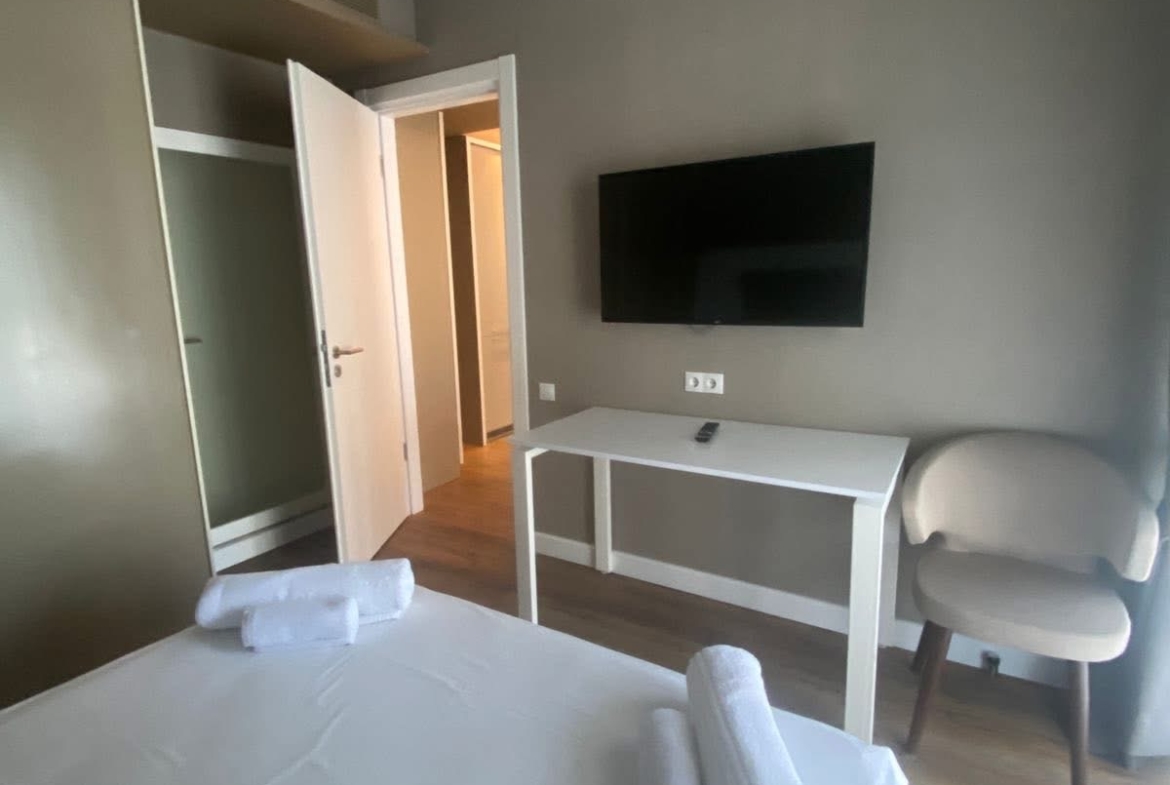 Two room apartment in Alliance Palace
