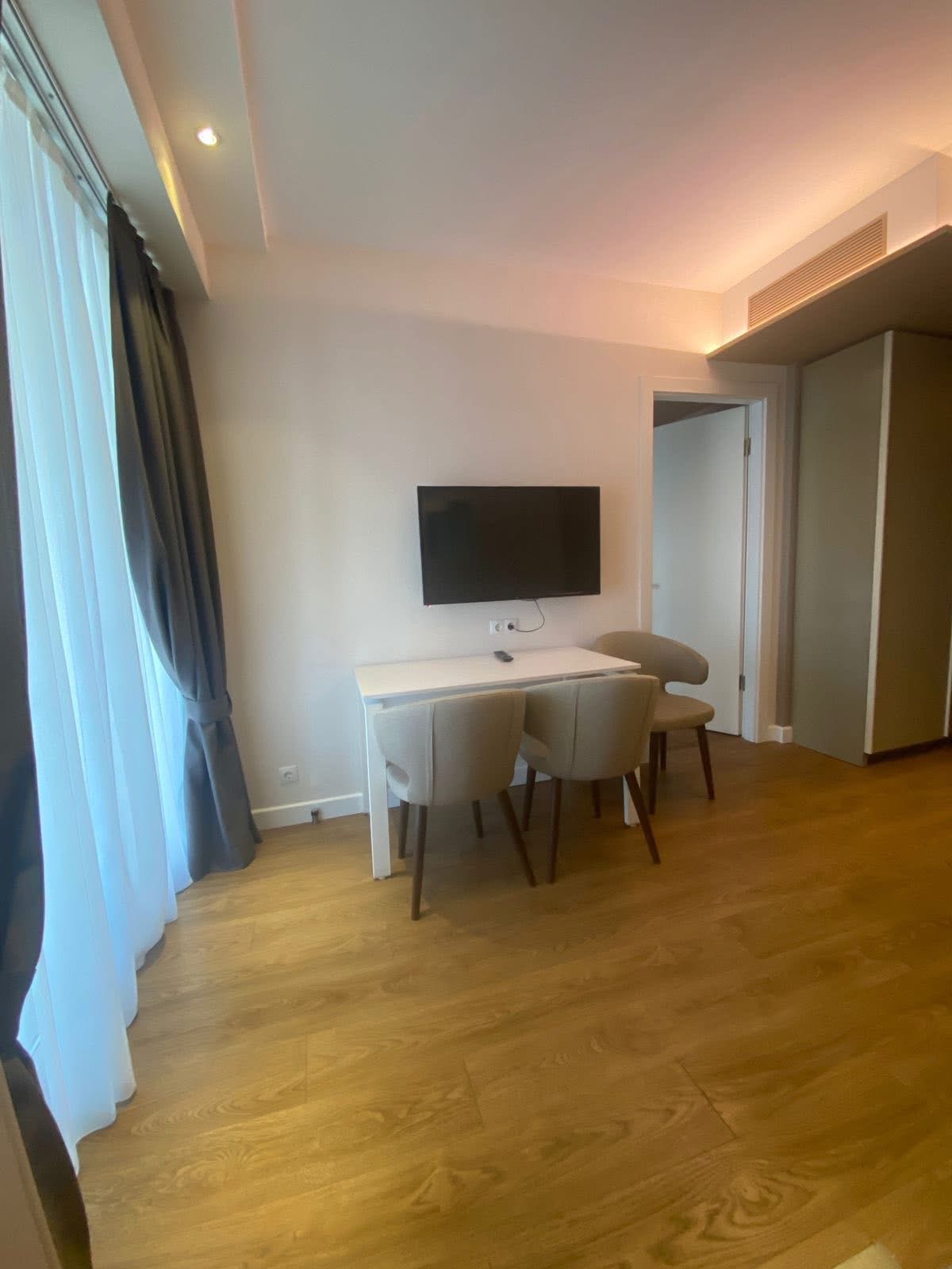 Two room apartment in Alliance Palace