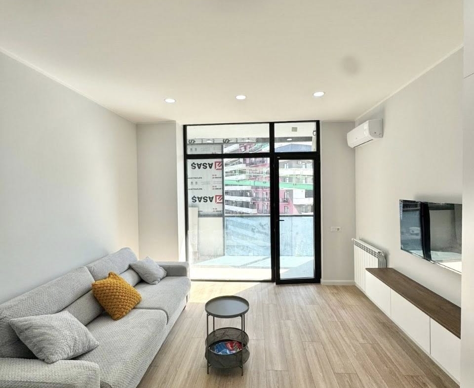 Studio apartment for sale in Bagrationi Residence