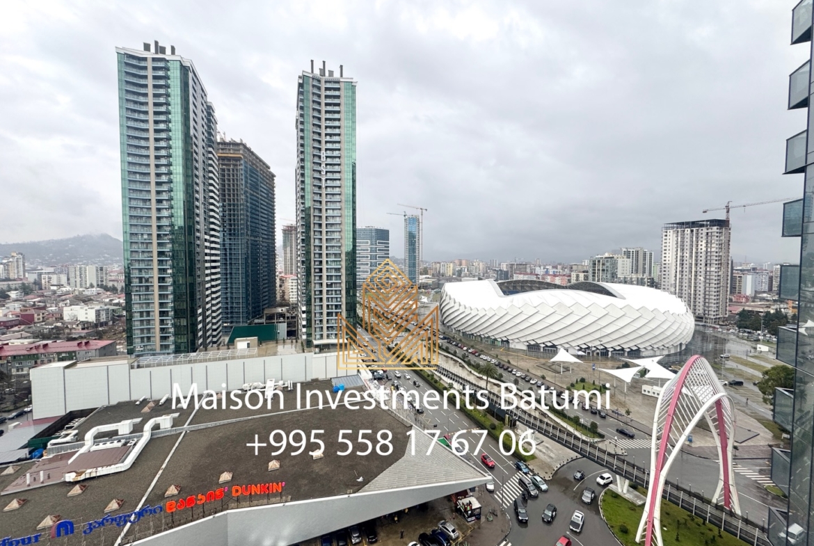 Three room apartment in Blue Sky Tower