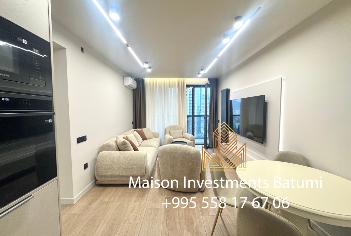 Three room apartment in Blue Sky Tower