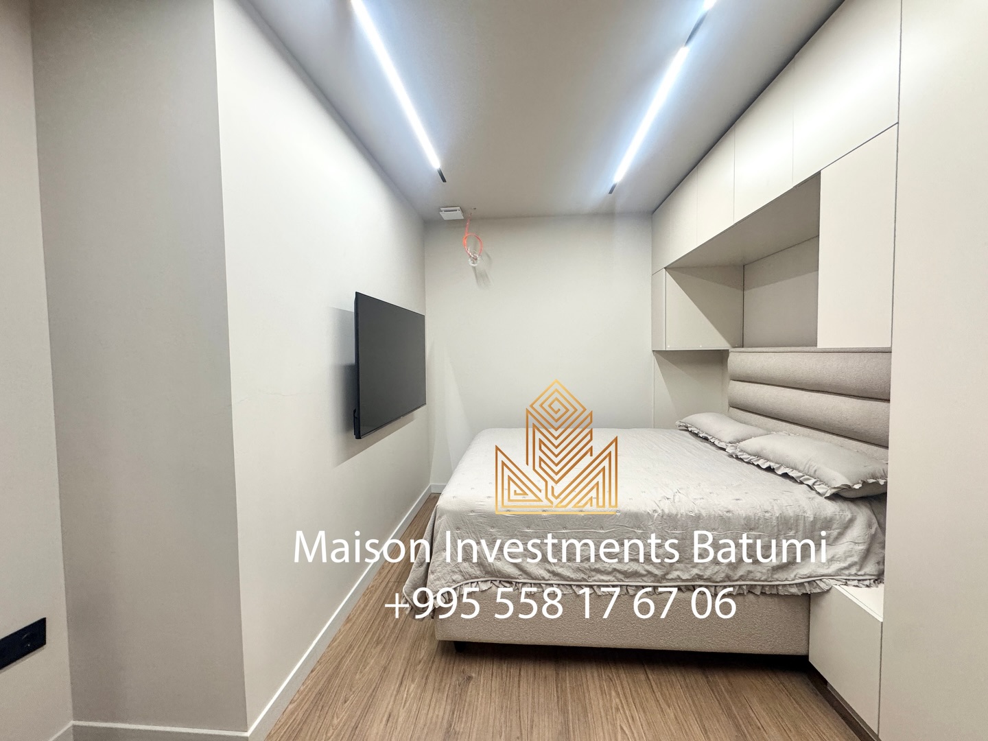 Three room apartment in Blue Sky Tower