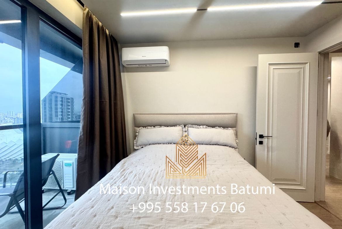 Three room apartment in Blue Sky Tower
